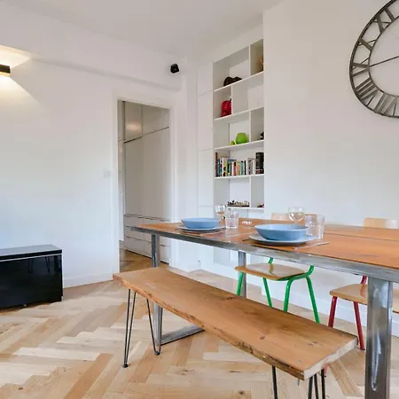 Republique - 2ch Tres Lumineux + Parking ! *